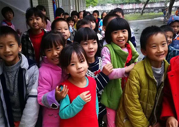 ���ߺ��ӵ������ϣ�� 2017����վ